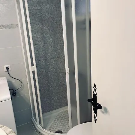 Apartment Pleasure